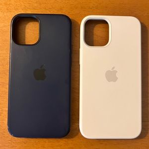 iPhone 12 mini silicone cases with MagSafe *2 cases*